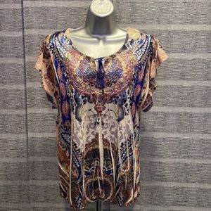 Women’s flutter sleeve top